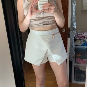 White adorable skort!